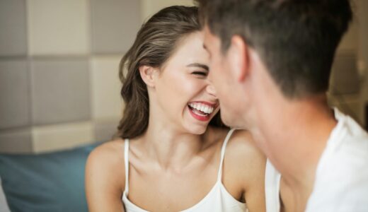 エロ生配信を今すぐ無料で見る方法！おすすめサイト・アプリ31選と失敗しない選び方を徹底解説